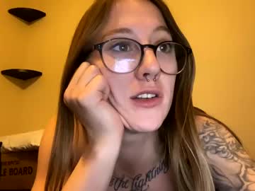 girl Hidden Sex Cam Live Stream with slimthiccshady1